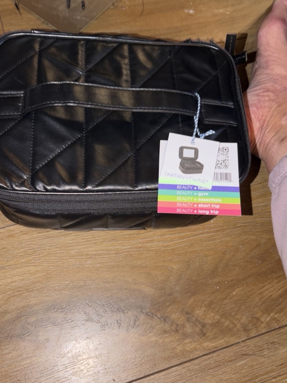 Tartan + Twine Black Line Art Train Case Black
